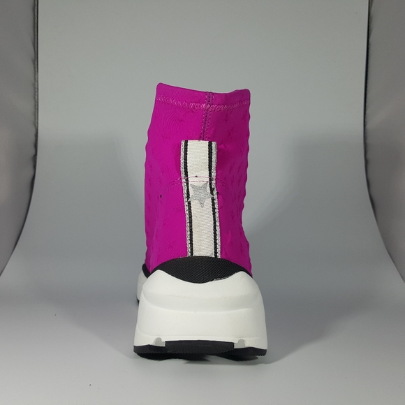 NR Rapisardi Trainer Bootie w Stars & Sneaker Sole - Picture 2 of 5